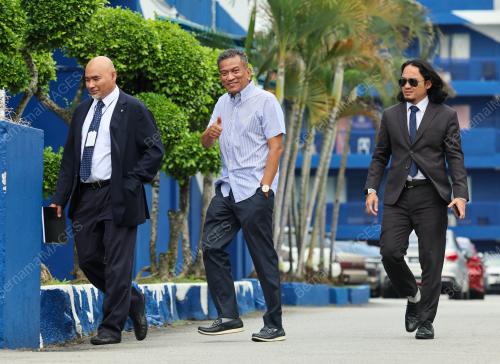 DATUK MOHAMMAD AGUS YUSOFF BERI KETERANGAN DI IPD KAJANG