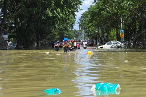 TINJAUAN MISI PENYELAMAT MANGSA BANJIR 