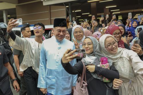 DATUK SERI ANWAR IBRAHIM