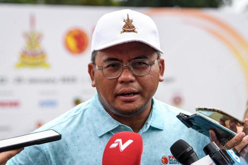 DATUK SERI AMIRUDIN SHARI