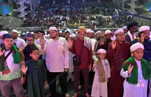 DARUL EHSAN BERSELAWAT