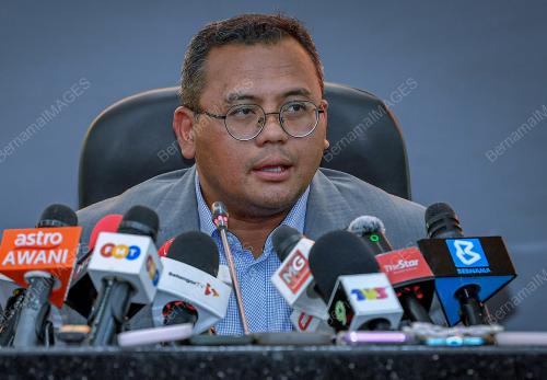 DATUK SERI AMIRUDIN SHARI