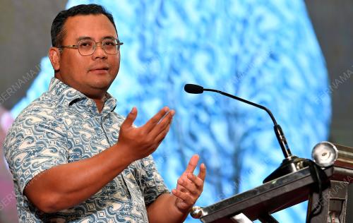 DATUK SERI AMIRUDIN SHARI
