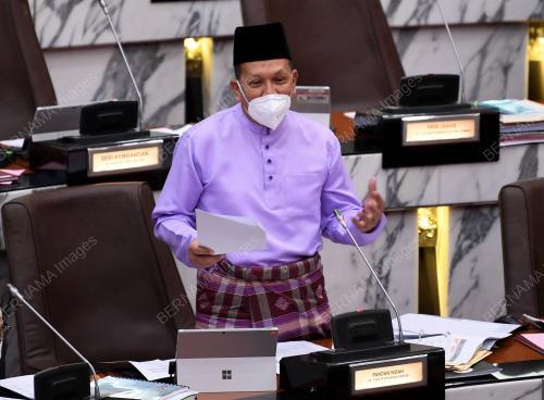 IR IZHAM HASHIM