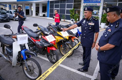 DCP MOHD ZAINI ABU HASSAN