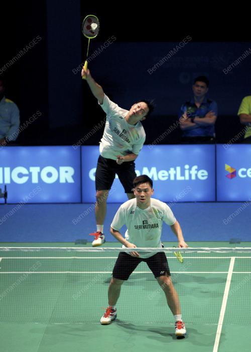 SG20_06042016_BADMINTON