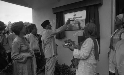 SG20_14012015_PM_KOMPLEKS_UMNO