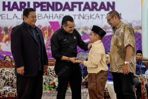 DATUK DR ASHRAF WAJDI DUSUKI