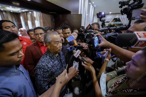 TAN SRI MUHYIDDIN YASSIN
