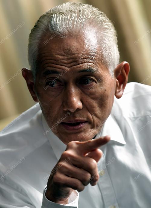 DATUK ABDUL RAHIM HASHIM