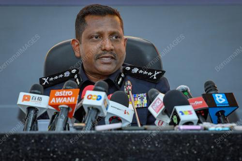 DATUK HUSSEIN OMAR KHAN