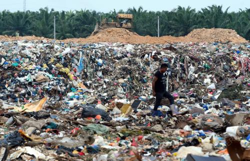 TINJAUAN DI TAPAK PELUPUSAN SISA BANJIR