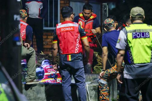 OPERASI MENYELAMAT MANGSA LEMAS
