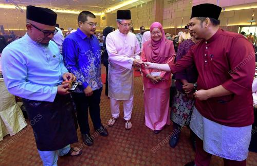 DATUK IR DR AHMAD SABIRIN ARSHAD