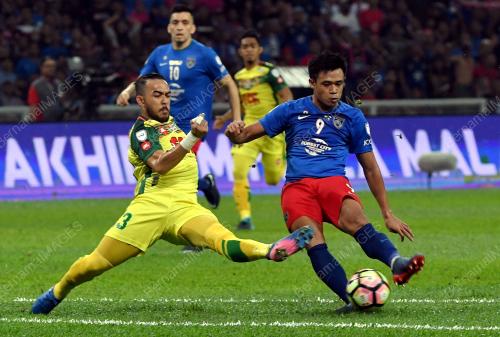 SG21_04112017_PIALA_MALAYSIA_BN201710037243