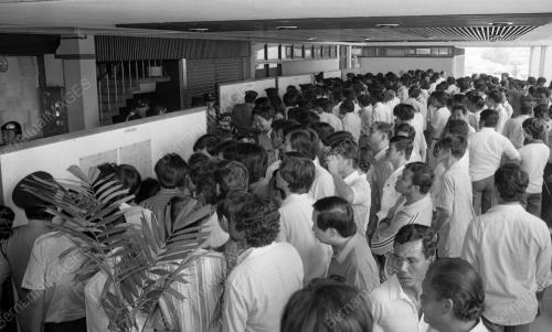 HARI PENAMAAN CALON PETALING