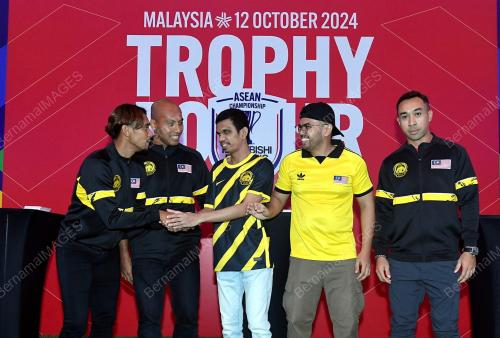 JELAJAH PIALA AFF