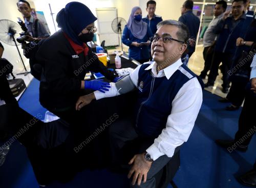 DATUK AARON AGO DAGANG