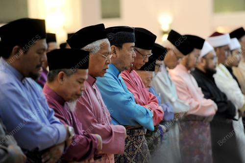 SG21_16062016_UITM