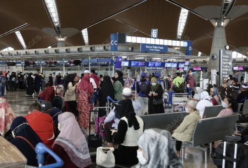 PERGERAKAN ALIRAN PENUMPANG D HAB PENGANGKUTAN UTAMA