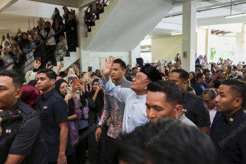 DATUK SERI ANWAR IBRAHIM