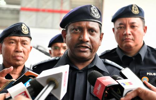 DATUK HUSSEIN OMAR KHAN