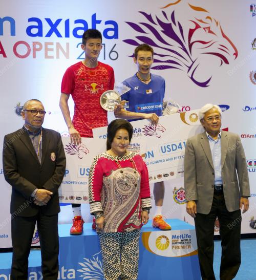 SG22_10042016_BADMINTON