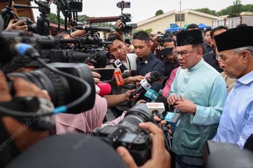 DATUK SERI ANWAR IBRAHIM