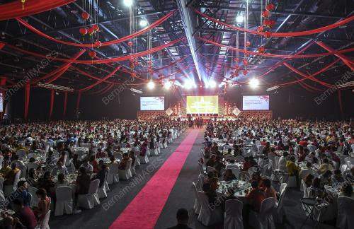SG22_24022018_MAKAN_MALAM_BN201802239890