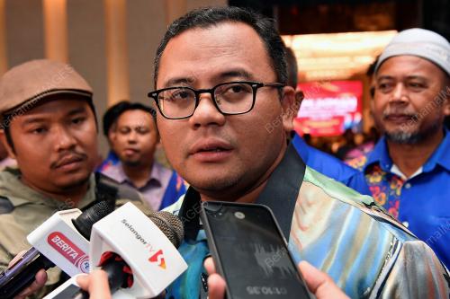 DATUK SERI AMIRUDIN SHARI