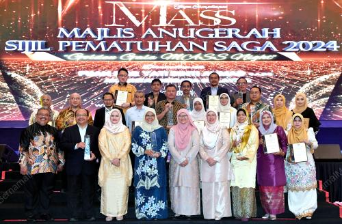 NOR YATI AHMAD