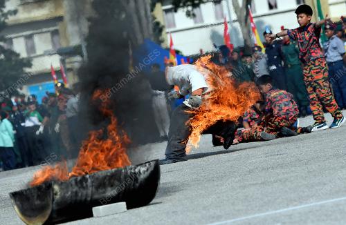 PERTANDINGAN KAWAD KAKI PASUKAN BADAN BERUNIFORM MB SELANGOR