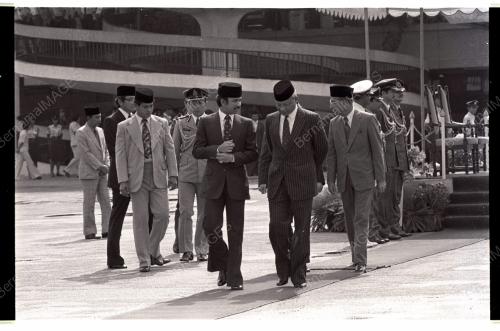 SULTAN BRUNEI BERANGKAT PULANG