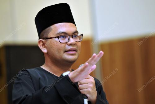 SG23_16112018_AKMAL_BN201811143615