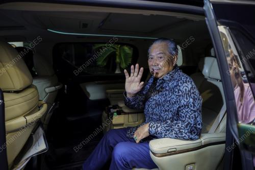 TAN SRI MUHYIDDIN YASSIN