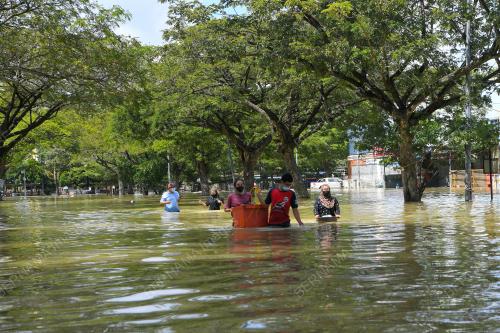 TINJAUAN MISI PENYELAMAT MANGSA BANJIR 