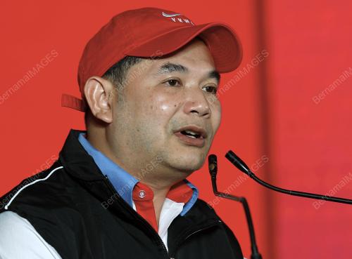 RAFIZI RAMLI