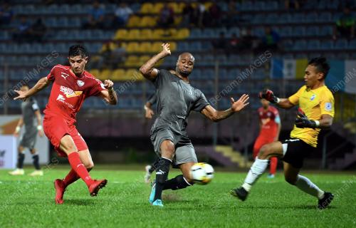 SG24_01022018_BOLA_BN201801317625