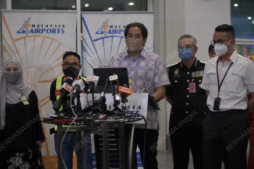 KHAIRY JAMALUDDIN ABU BAKAR