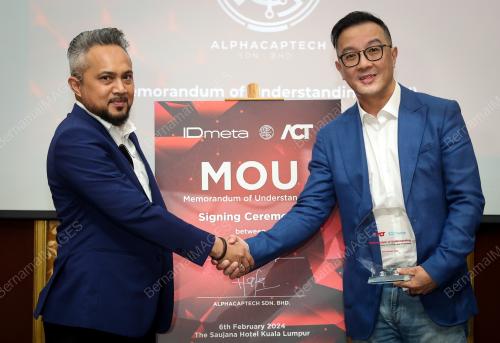 MOU IDMETA DAN ALPHACAPTECH