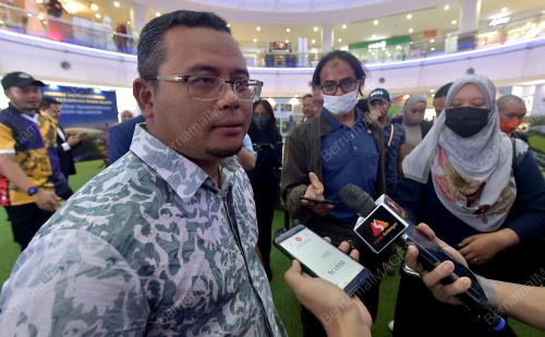 DATUK SERI AMIRUDIN SHARI