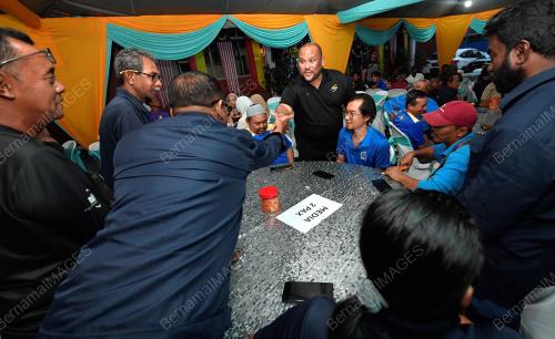 DATUK RAMLI MOHD TAHIR