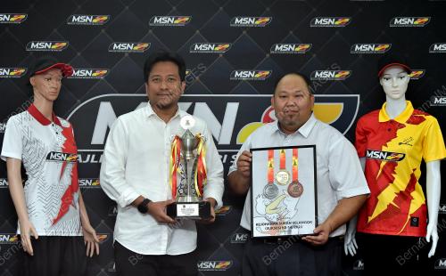 MOHD NAJWAN HALIMI