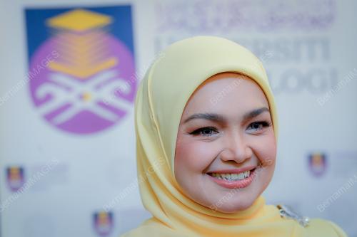 MAJLIS PENYERAHAN SURAT PELANTIKAN PROFESOR ADJUNG