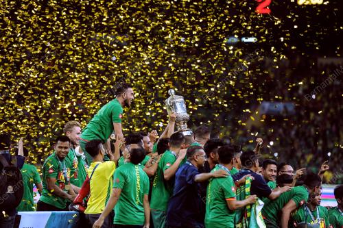 SG25_20052017_BOLA