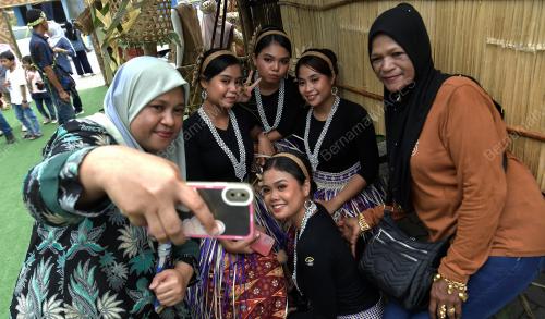 SENTUHAN KASIH DESA SELANGOR
