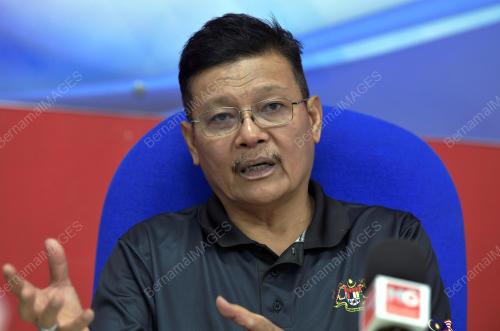 DATUK SERI AMIRUDIN SHARI