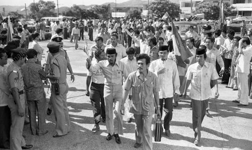 HARI PENAMAAN CALON