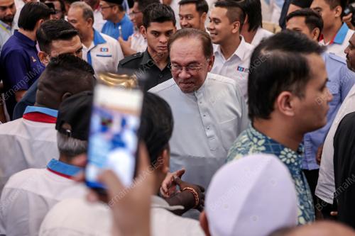 DATUK SERI ANWAR IBRAHIM