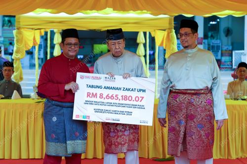 SULTAN SHARAFUDDIN IDRIS SHAH
